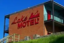 Photograph of Lake Motel & Efficiencies,