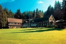 Photograph of Lake Quinault Lodge, Quinault