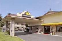 Photograph of Evergreen Inn And Suites, Monroe