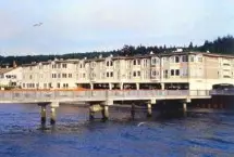 Photograph of Silver Cloud Inn, Mukilteo