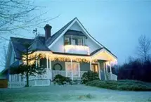 Photograph of Tayberry Victorian Cottage Bed, Puyallup