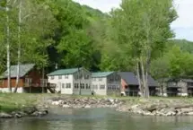 Photograph of New River Falls Lodge, Hinton