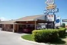 Photograph of Skyline Motor Inn,
