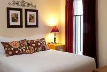 Photograph of Hotel Vyvant, San Diego