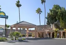 Photograph of Knights Inn, Fresno