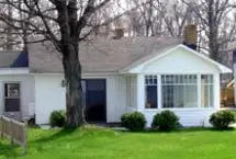 Photograph of Gun Lake Rentals Cottage, Shelbyville
