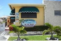 Photograph of Grenier's On The Beach, Hollywood