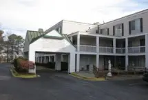 Photograph of Days Inn & Suites/College Park/Atlanta/Airport West, 