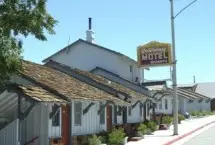 Photograph of Murpheys Motel, Lee Vining