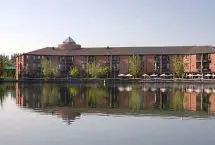 Photograph of Century Hotel, Tualatin