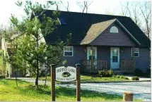 Photograph of Hidden Lake B&B, Jonesboro