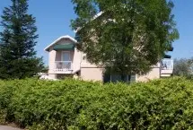 Photograph of Apples' Riverhouse Bed & Breakfast, Redding