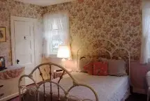 Photograph of Anne's White Columns Inn, Bar Harbor
