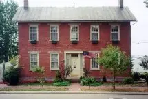 Photograph of Dum-Ford House B&B, Amanda