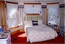 Photograph of Vintage Inn, Vancouver