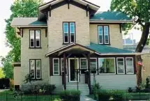 Photograph of Brayton B&B, Oshkosh