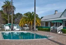 Photograph of Los Laureles, Des Moines