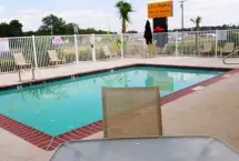Photograph of La Jagu Inn & Suites, 