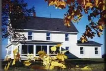 Photograph of Yellow House On Clark's Hill Bed and Breakfast, Oakfield