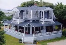 Photograph of Bradys NESW B&B, Oak Bluffs