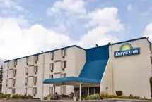 Photograph of Roseville Inn And Suites, 