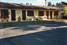 Photograph of Owl's Nest Motel, Hackensack