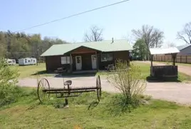 Photograph of Riverside Motel And Cabins, Eminence