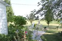 Photograph of Granny's Country Cottage Bed And Breakfast, Humphreys