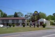 Photograph of Days Inn, Clarksville