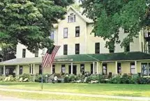 Photograph of Hotel Lenhart, Bemus Point