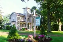 Photograph of Plumbush B&B, Chautauqua