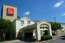 Photograph of Econo Lodge Inn & Suites Raleigh North, 