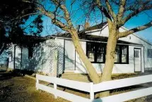 Photograph of Ponderosa Inn, Hettinger