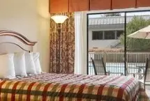 Photograph of Inn At The Commons, Medford