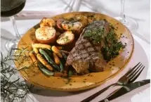 Photograph of Roosters Steak & Chop House, Klamath Falls