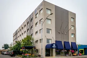 Photograph of Bridgewater Hotel, Fairbanks