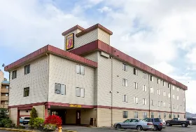 Photograph of Super 8, Ketchikan