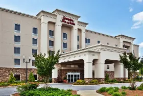 Photograph of Hampton Inn, Lanett