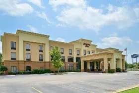 Photograph of Hampton Inn, Selma