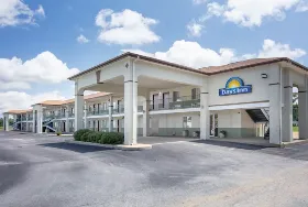Photograph of Days Inn, Hamilton
