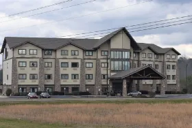 Photograph of Comfort Inn & Suites Near Lake Guntersville, Scottsboro
