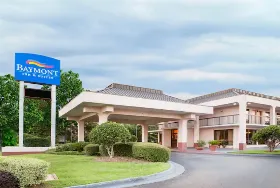 Photograph of Baymont by Wyndham, Mobile