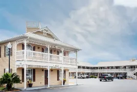 Photograph of Super 8, Foley