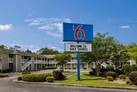 Photograph of Motel 6, Gulf Shores