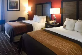 Photograph of Quality Inn, Selma