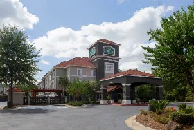Photograph of La Quinta Inn & Suites, Daphne