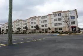 Photograph of Ramada by Wyndham, Birmingham