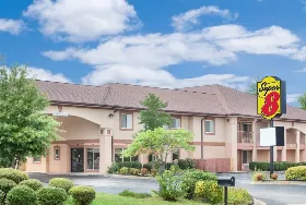 Photograph of Super 8, Decatur