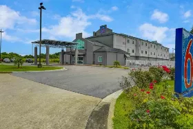 Photograph of Motel 6, Montgomery