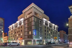 Photograph of Hilton Garden Inn, Little Rock